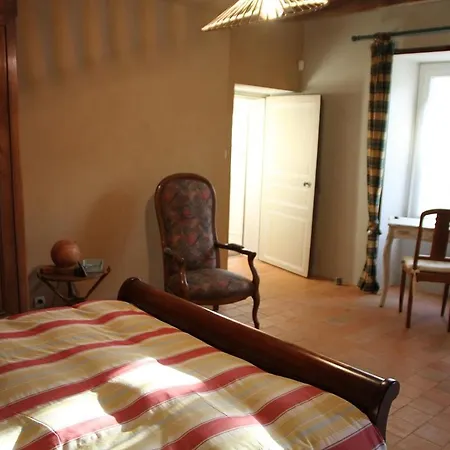 Clos Des Ecureuils * Bouille-Loretz
