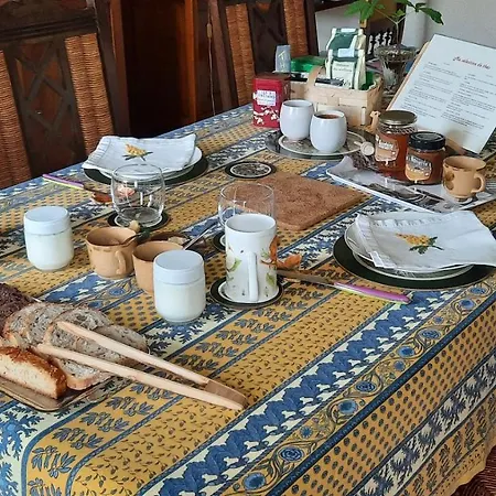 Clos Des Ecureuils Bed & Breakfast 3*