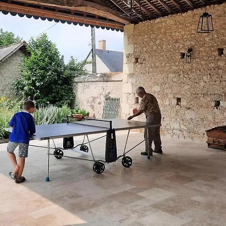 Clos Des Ecureuils Bed & Breakfast Bouille-Loretz